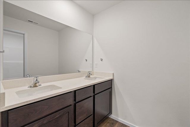 410 N WASHINGTON Dr, Deer Park, WA 99006