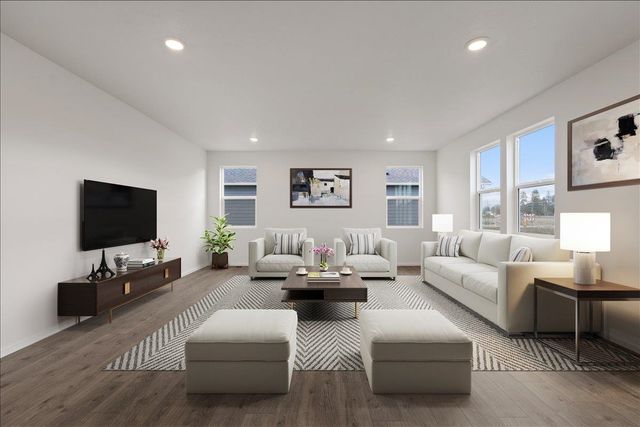 410 N WASHINGTON Dr, Deer Park, WA 99006