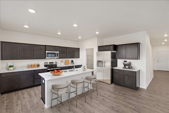 410 N WASHINGTON Dr, Deer Park, WA 99006