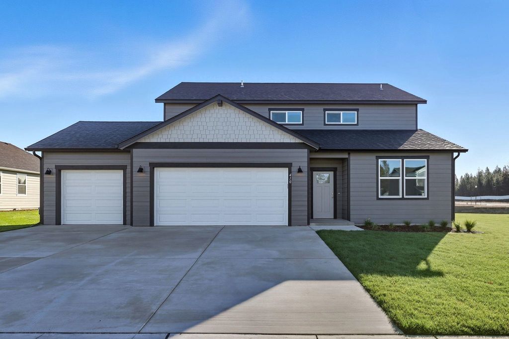 410 N WASHINGTON Dr, Deer Park, WA 99006