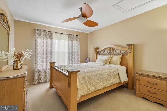 390 AUBURN CT, Souderton, PA 18964