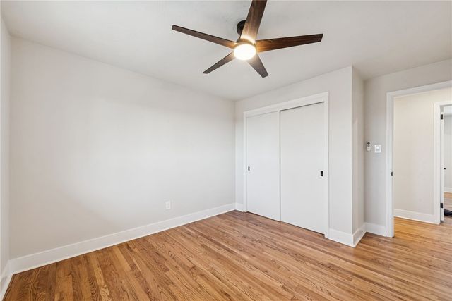 490 Old Clairton Rd, Pleasant Hills, PA 15236