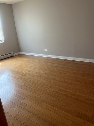 9433 86th Court 1W, Hickory Hills, IL 60457