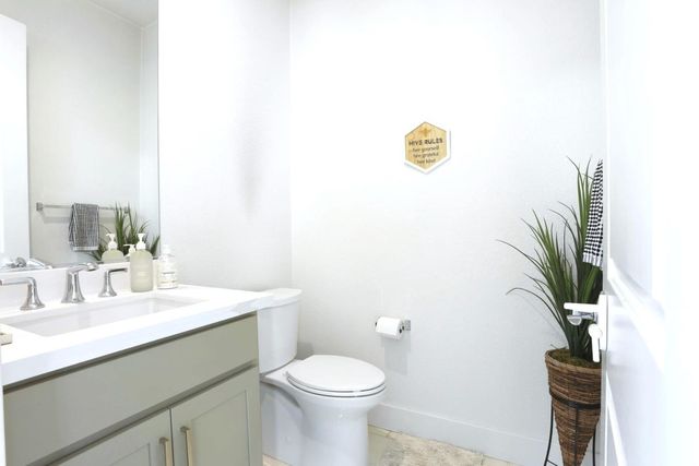 2913 Hercules Ct, Lathrop, CA 95330