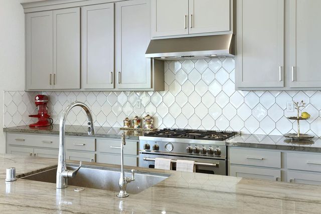 2913 Hercules Ct, Lathrop, CA 95330