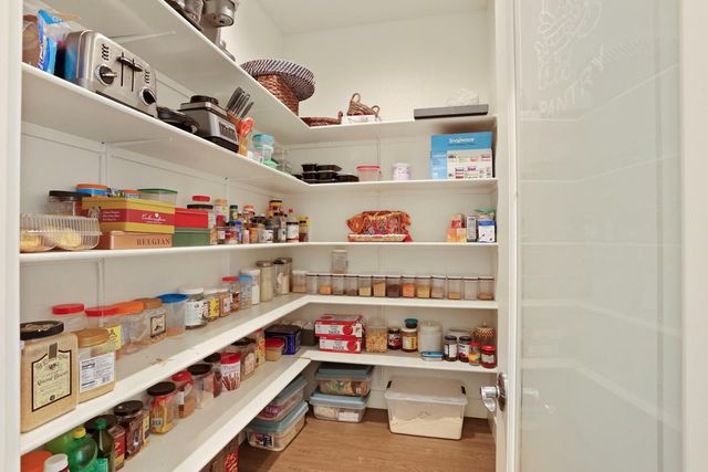 2913 Hercules Ct, Lathrop, CA 95330