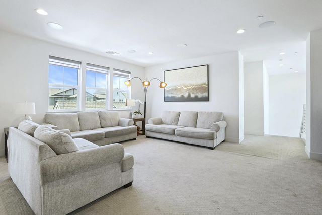 2913 Hercules Ct, Lathrop, CA 95330