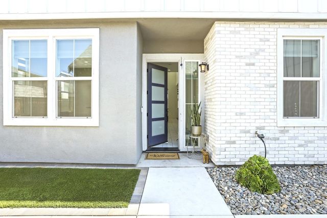 2913 Hercules Ct, Lathrop, CA 95330