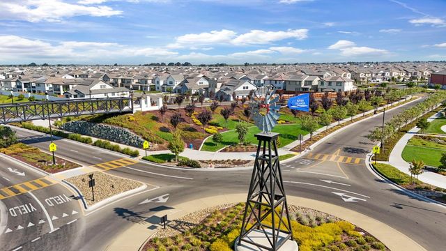 2913 Hercules Ct, Lathrop, CA 95330