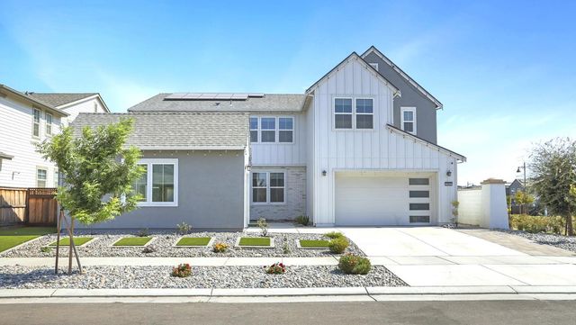 2913 Hercules Ct, Lathrop, CA 95330