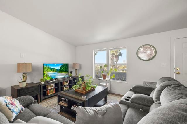 224 Astro Court, Vista, CA 92083