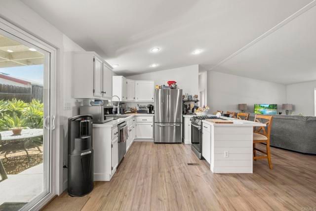 224 Astro Court, Vista, CA 92083