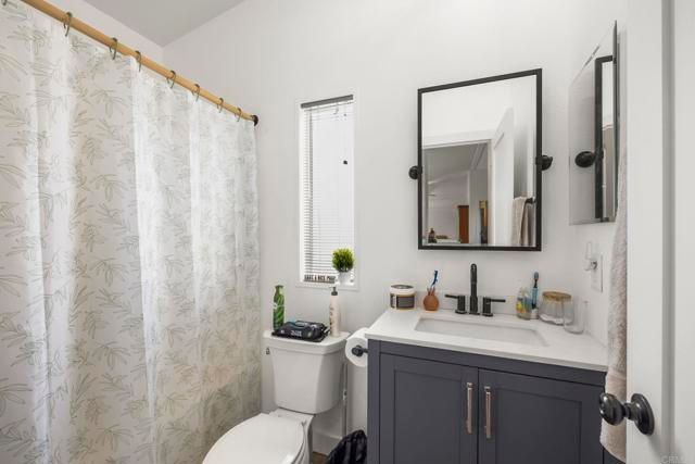 224 Astro Court, Vista, CA 92083