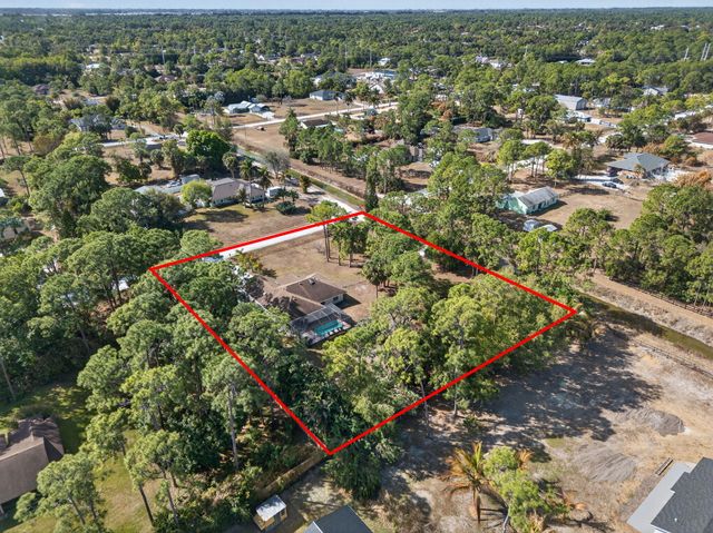 14241 76th Road N, The Acreage, FL 33470