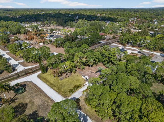 14241 76th Road N, The Acreage, FL 33470