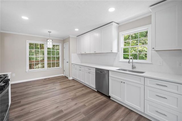 504 Matthew Drive, Canton, GA 30115