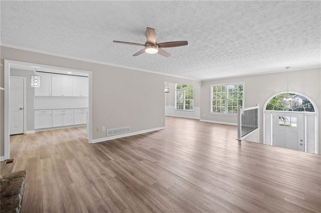 504 Matthew Drive, Canton, GA 30115