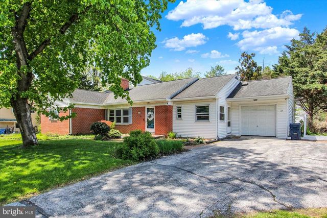 65 CONFEDERATE DR, Gettysburg, PA 17325