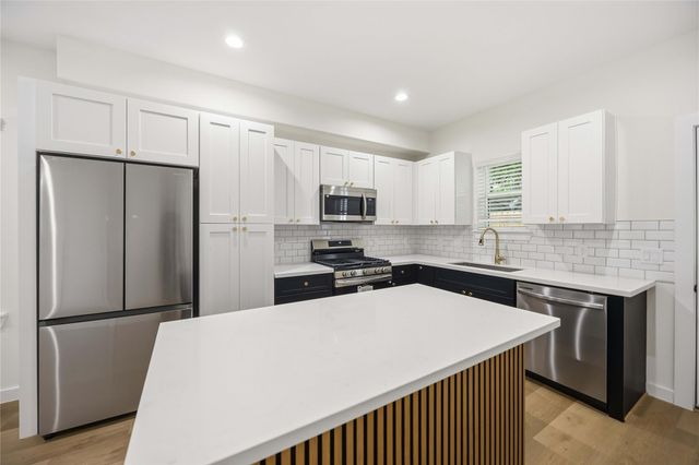 8412 Darien Street B, Houston, TX 77028