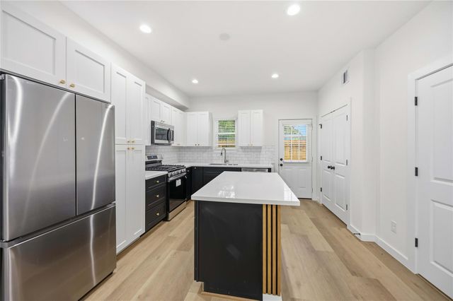 8412 Darien Street B, Houston, TX 77028