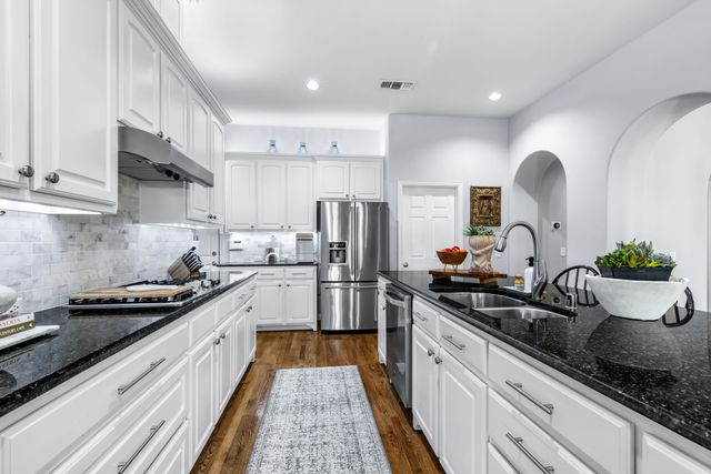 8605 Herns Meadow Lane, Mckinney, TX 75071