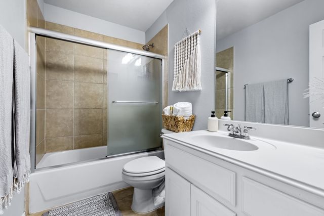 8605 Herns Meadow Lane, Mckinney, TX 75071