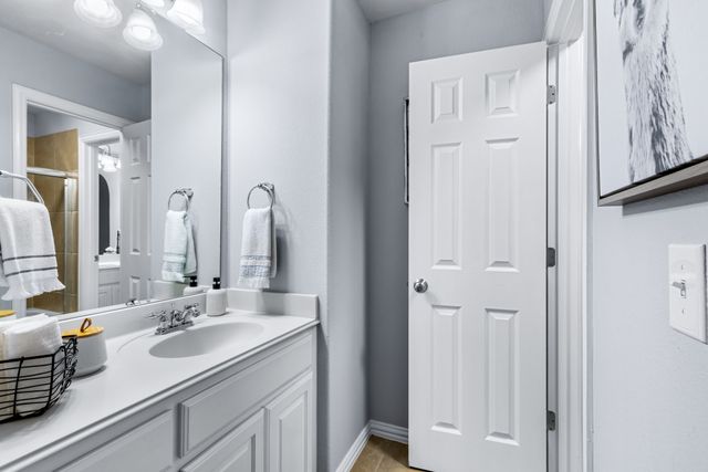 8605 Herns Meadow Lane, Mckinney, TX 75071