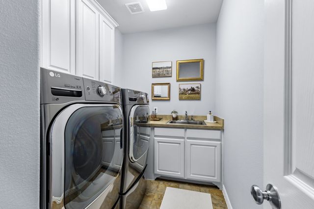 8605 Herns Meadow Lane, Mckinney, TX 75071