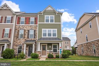 41768 MCMONAGLE SQ, Aldie, VA 20105