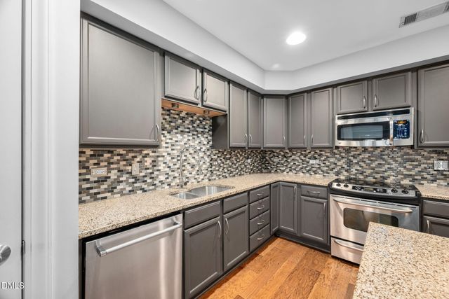 222 Glenwood, Raleigh, NC 27603