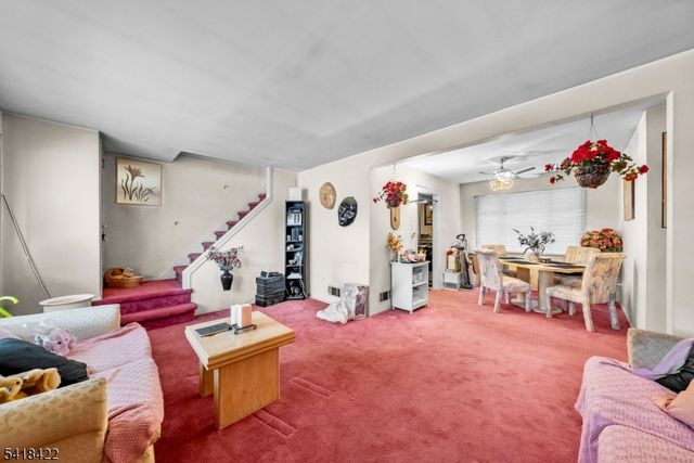 44 Doherty Dr, Clifton City, NJ 07013