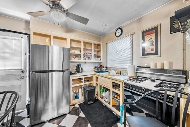 44 Doherty Dr, Clifton City, NJ 07013