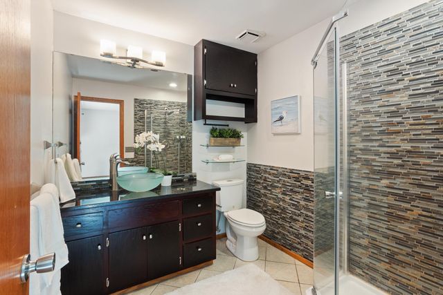 18525 Cty Road 24, Plymouth, MN 55447