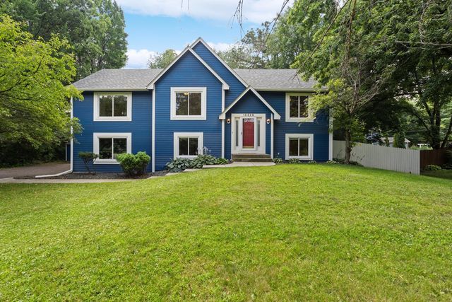 18525 Cty Road 24, Plymouth, MN 55447