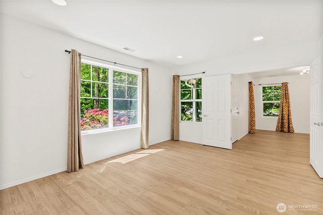 34922 SE Swenson Street, Snoqualmie, WA 98065