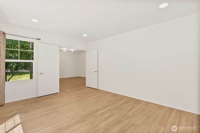 34922 SE Swenson Street, Snoqualmie, WA 98065