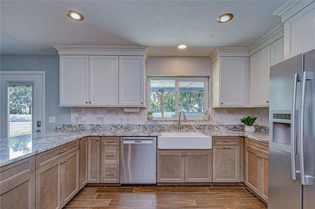 1419 SEFFNER VALRICO ROAD, Seffner, FL 33584