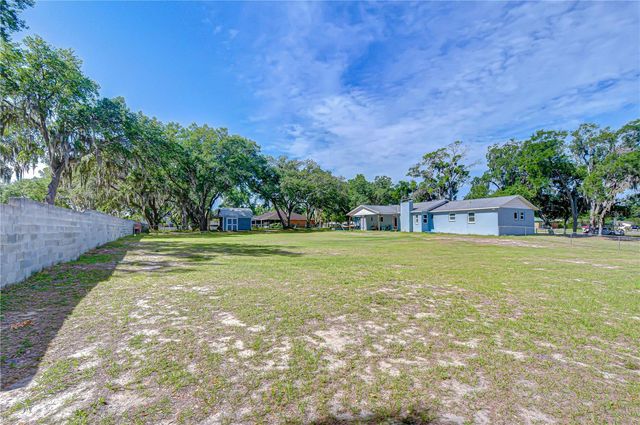 1419 SEFFNER VALRICO ROAD, Seffner, FL 33584