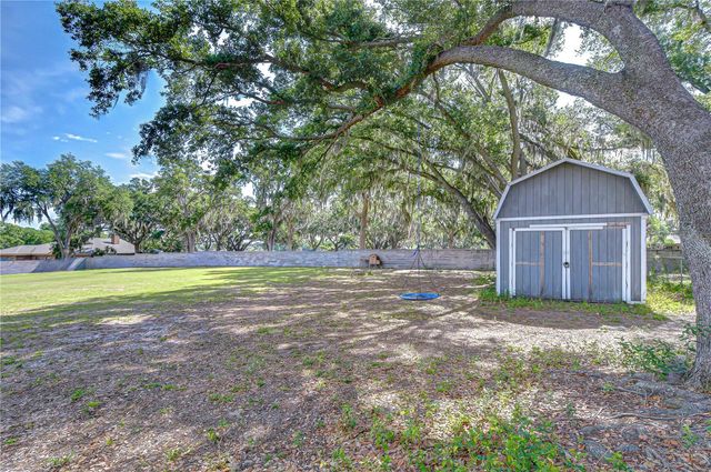 1419 SEFFNER VALRICO ROAD, Seffner, FL 33584