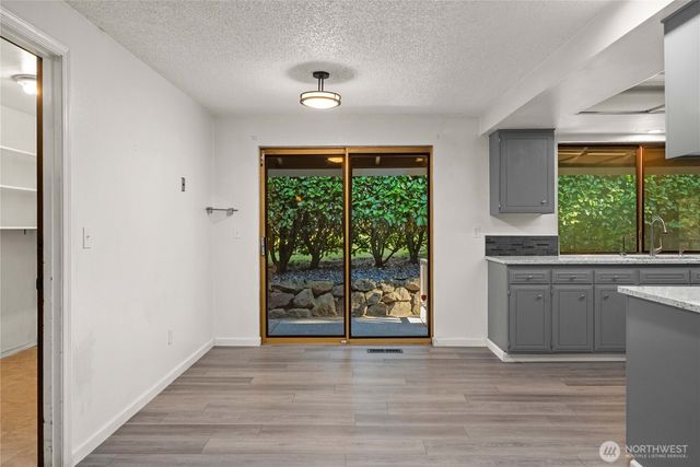 3327 SW 323rd Street, Federal Way, WA 98023