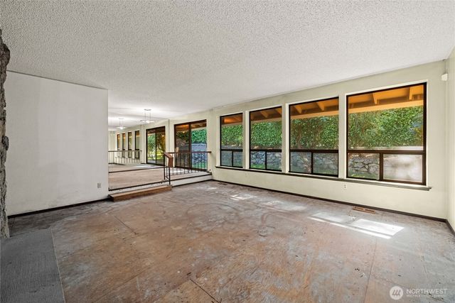 3327 SW 323rd Street, Federal Way, WA 98023