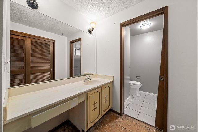3327 SW 323rd Street, Federal Way, WA 98023