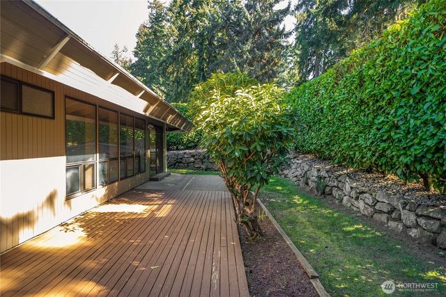 3327 SW 323rd Street, Federal Way, WA 98023