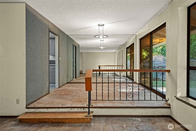 3327 SW 323rd Street, Federal Way, WA 98023