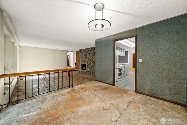 3327 SW 323rd Street, Federal Way, WA 98023
