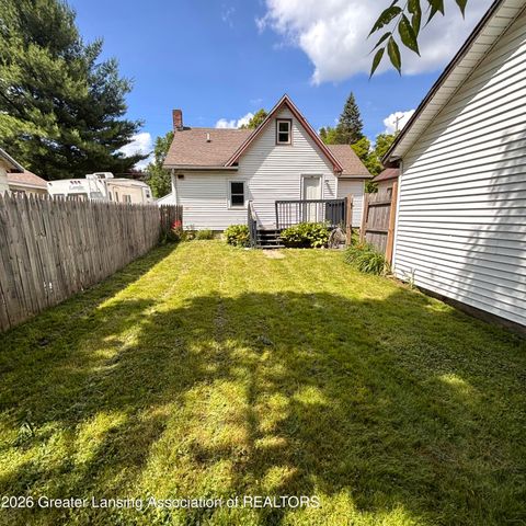 326 E Potter Avenue, Lansing, MI 48910