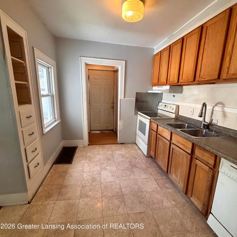 326 E Potter Avenue, Lansing, MI 48910