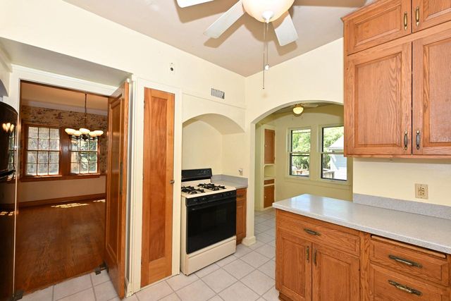 4471 Ardmore AVENUE, Shorewood, WI 53211