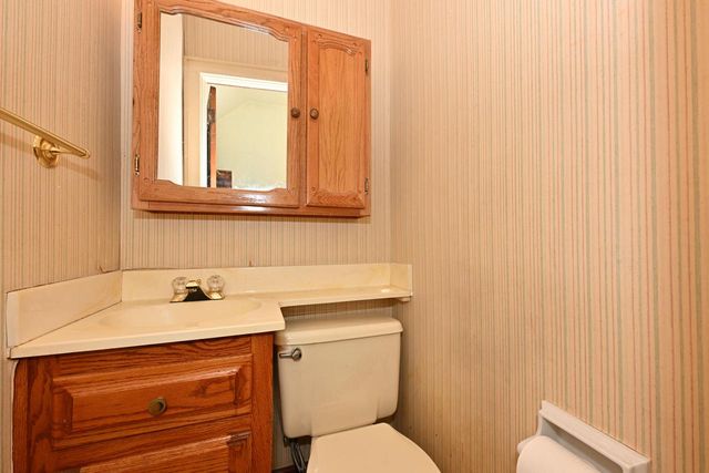 4471 Ardmore AVENUE, Shorewood, WI 53211