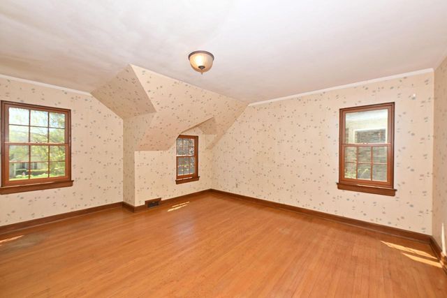 4471 Ardmore AVENUE, Shorewood, WI 53211
